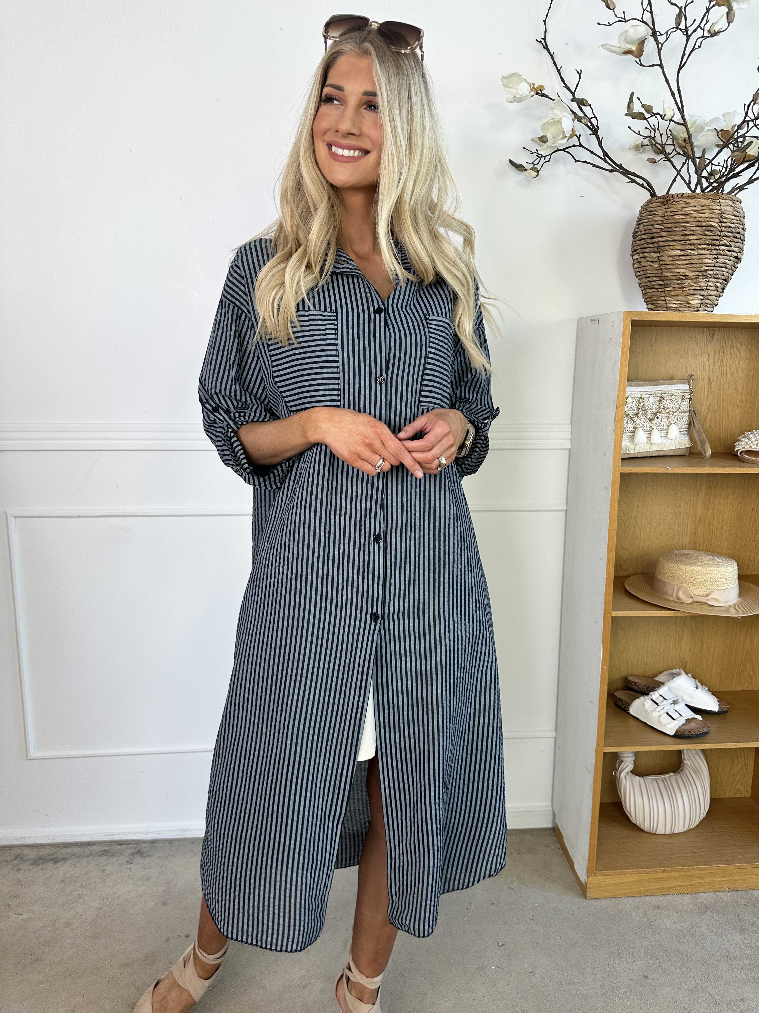 Irena - Långrandig skjorta i ström och vågigt tyg